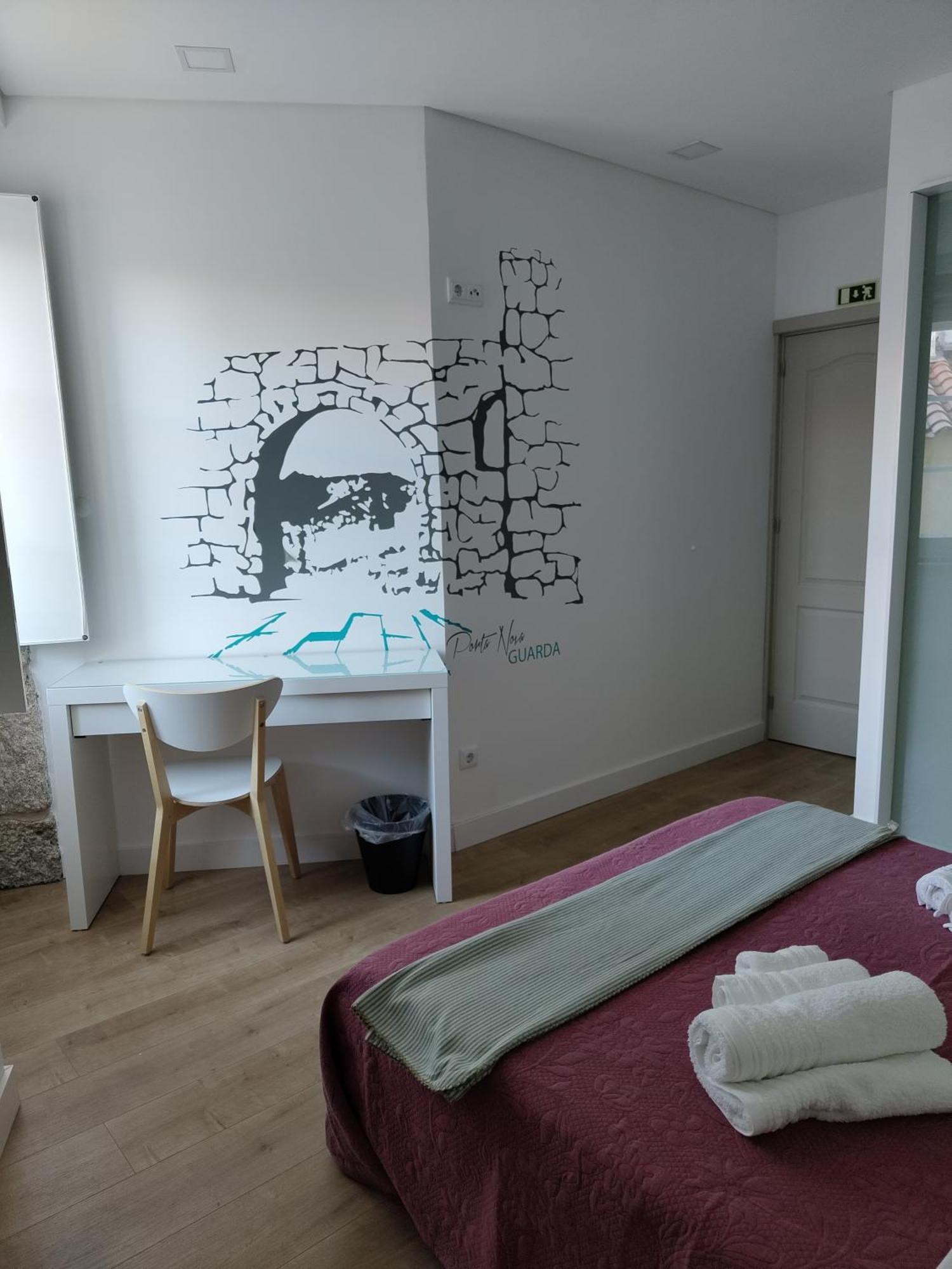 Urbe Sanchina - Hostel & Suites Guarda Luaran gambar
